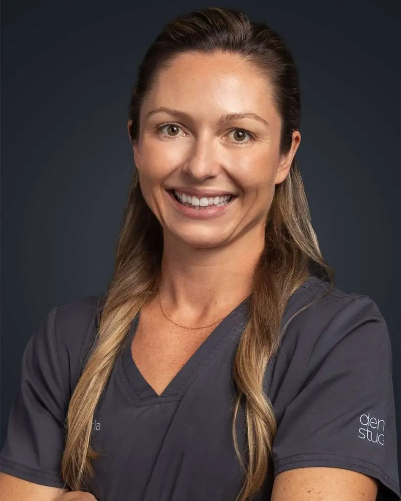 dr victoria