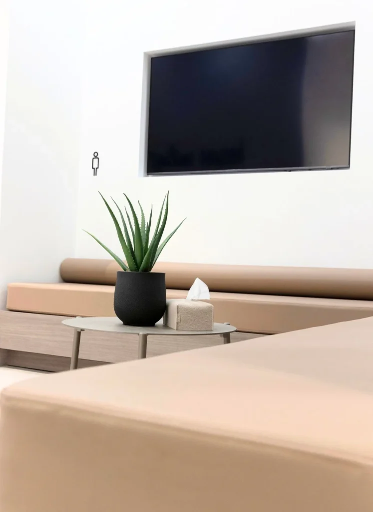 Dental Studio: dentist in Jumeirah Park