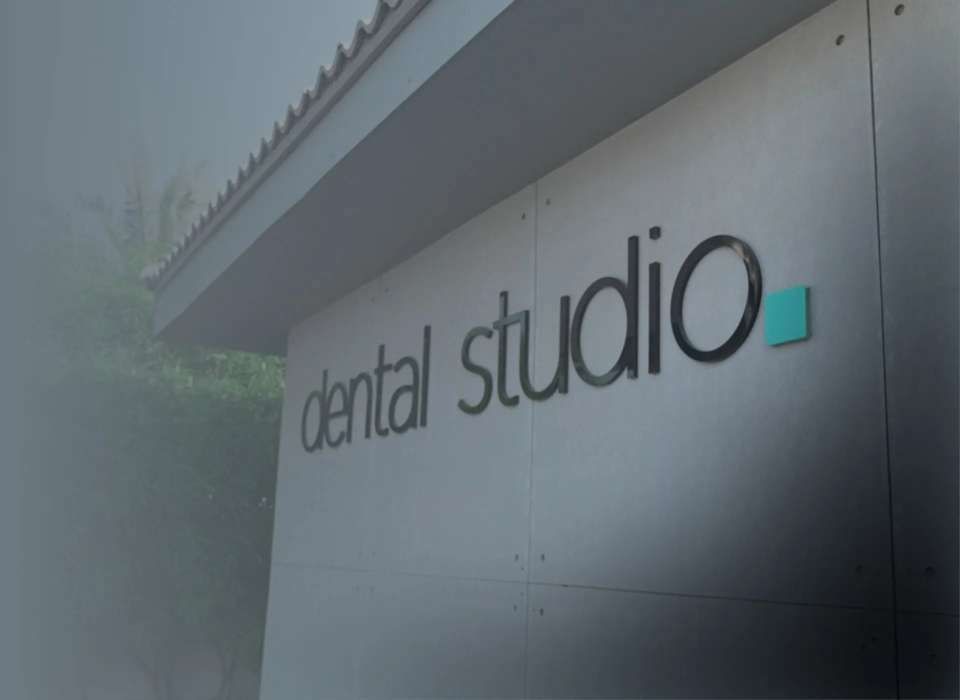 dentist in Umm Al Sheif - dental clinic in Dubai
